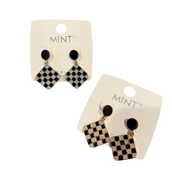 Earring Black and Golden Checkerboard Patterned Trendy Earrings Gambit  Baddie - Picture 5 of 9